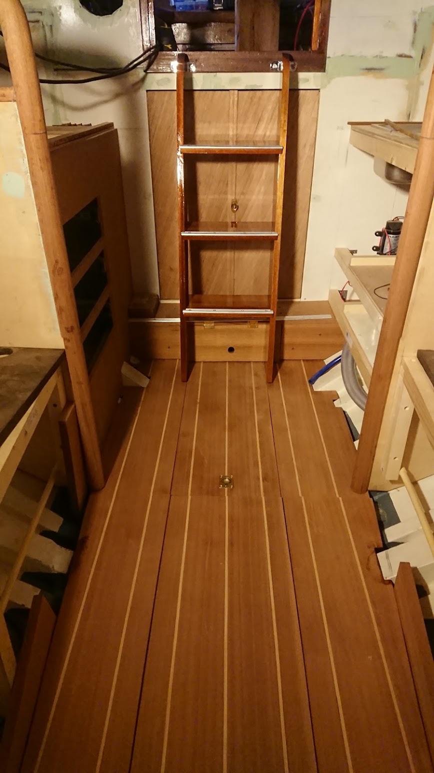 Klassiek jacht mahonie interieur