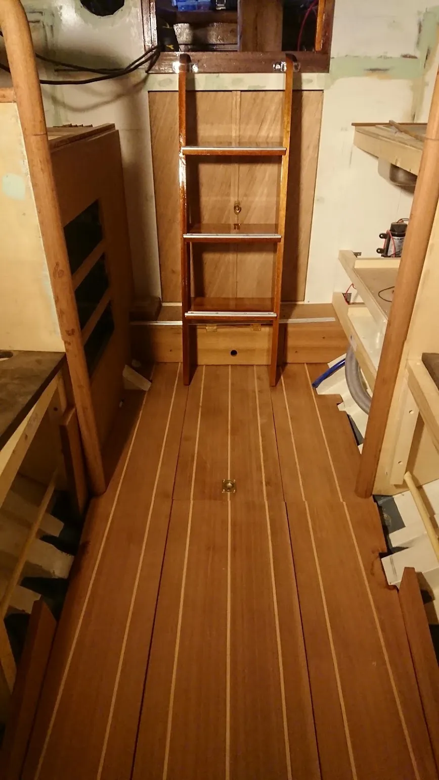 Klassiek jacht mahonie interieur