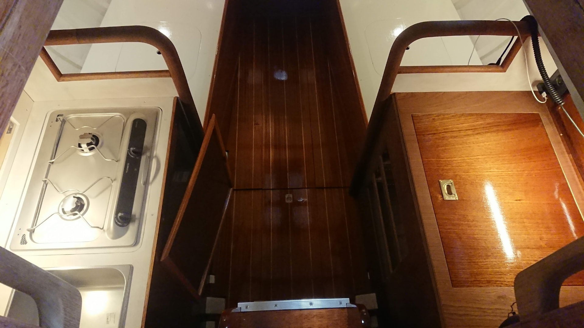 Klassiek jacht mahonie interieur